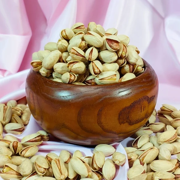 پسته اکبری درجه یک